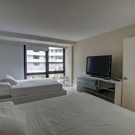 Private Apartments By Vacations On ไมอามีบีช ภายนอก รูปภาพ