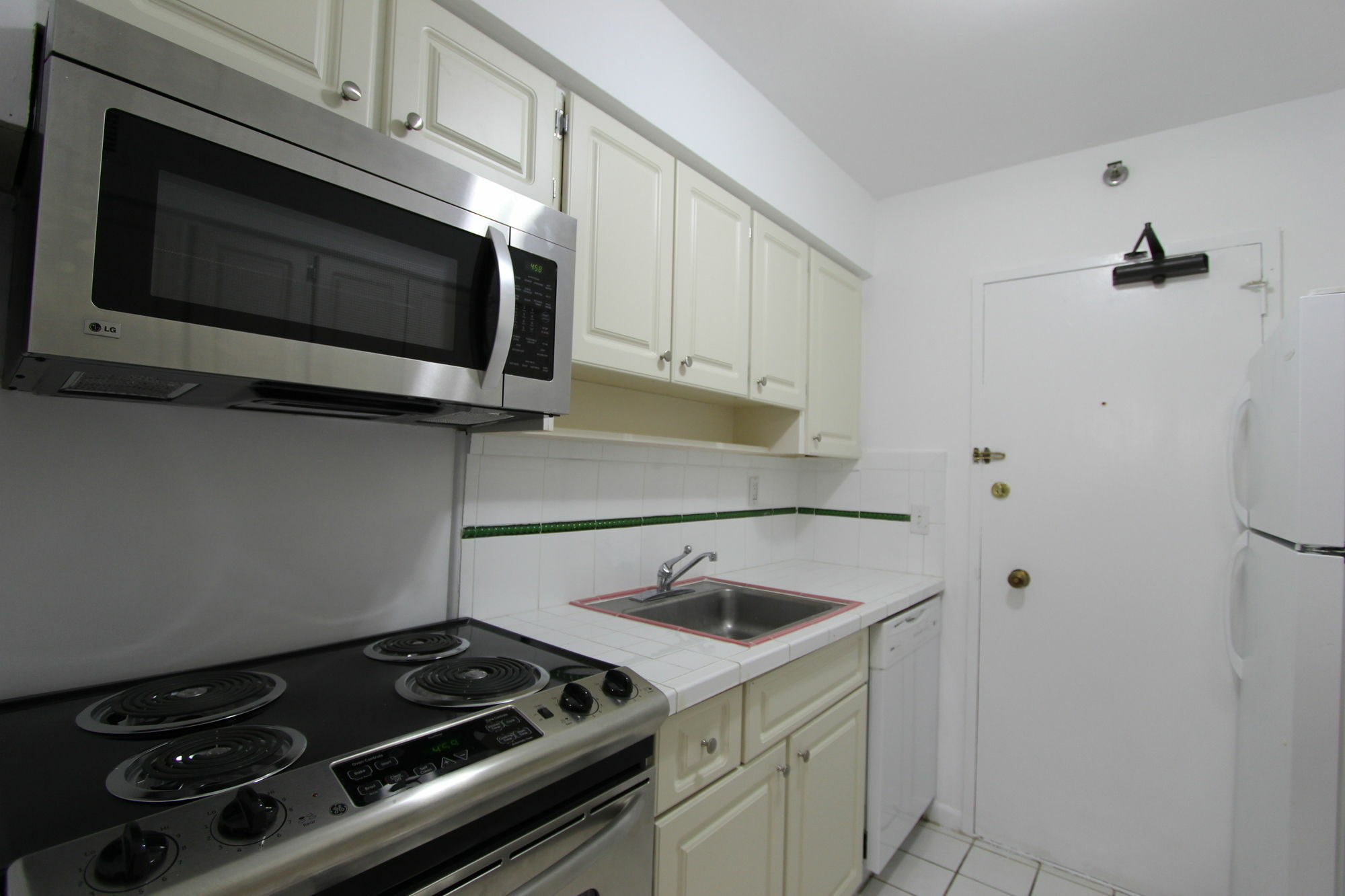 Private Apartments By Vacations On ไมอามีบีช ภายนอก รูปภาพ