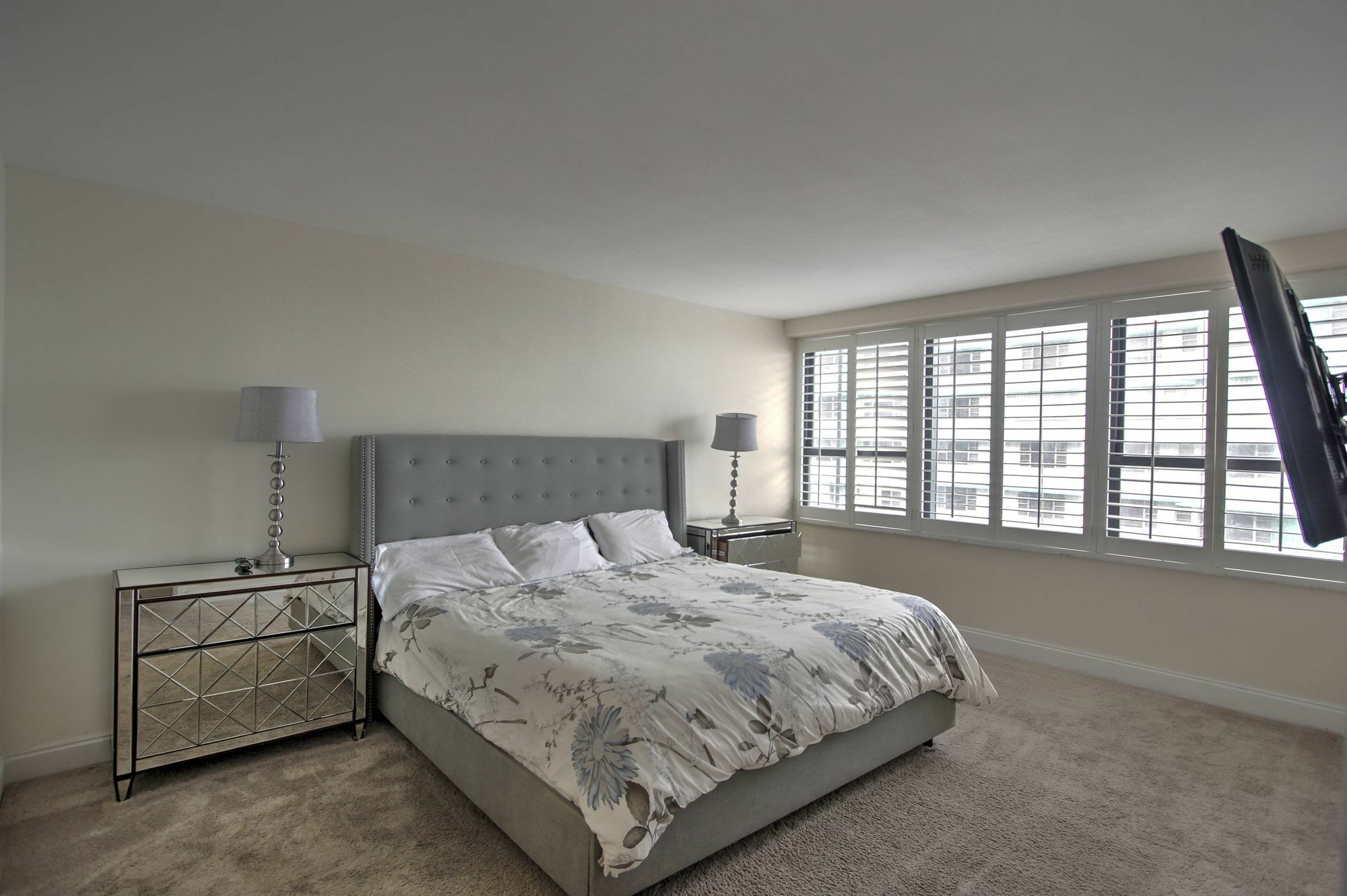 Private Apartments By Vacations On ไมอามีบีช ภายนอก รูปภาพ