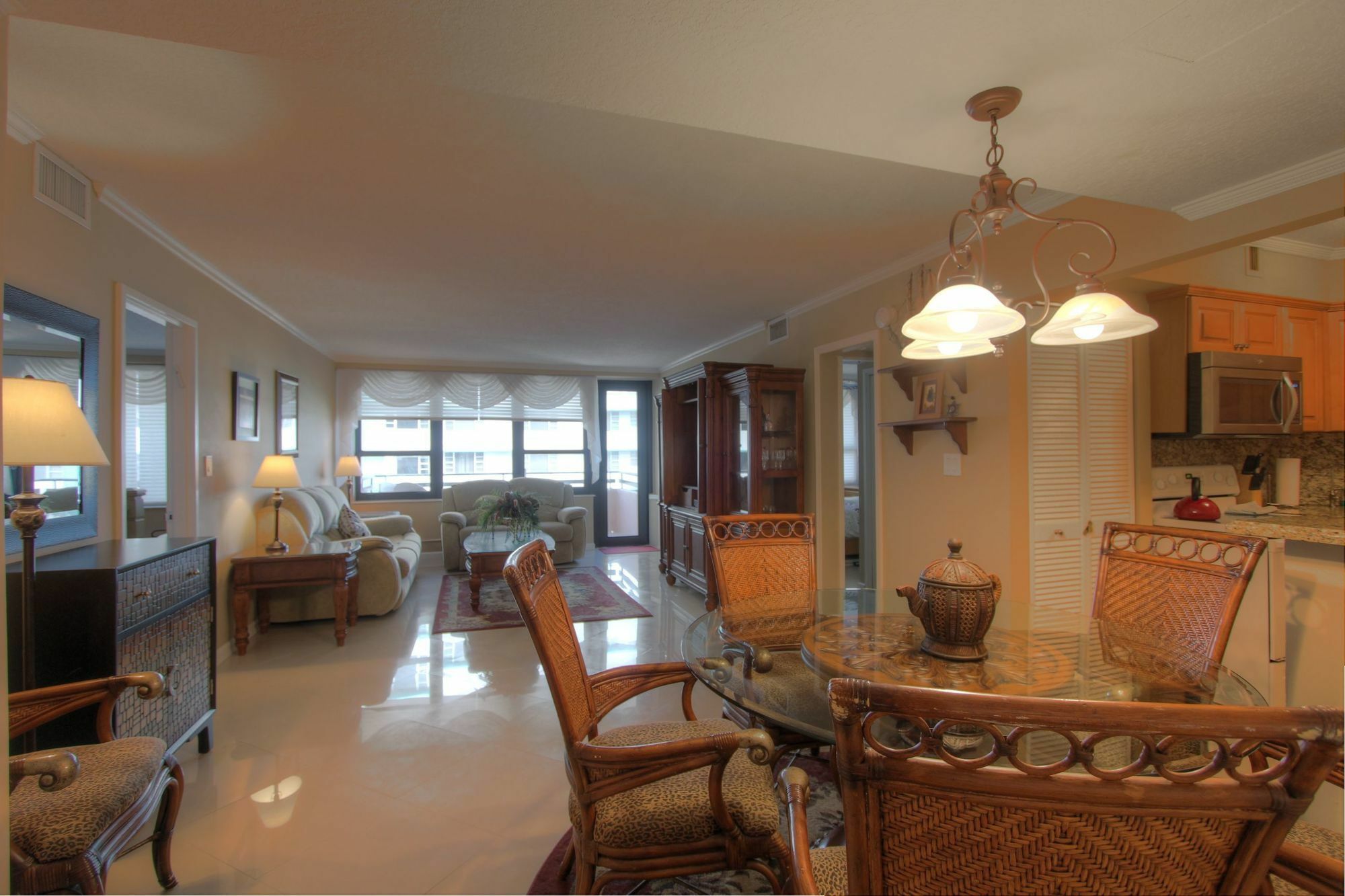Private Apartments By Vacations On ไมอามีบีช ภายนอก รูปภาพ