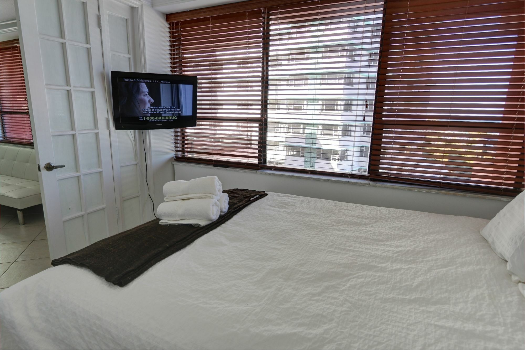 Private Apartments By Vacations On ไมอามีบีช ภายนอก รูปภาพ