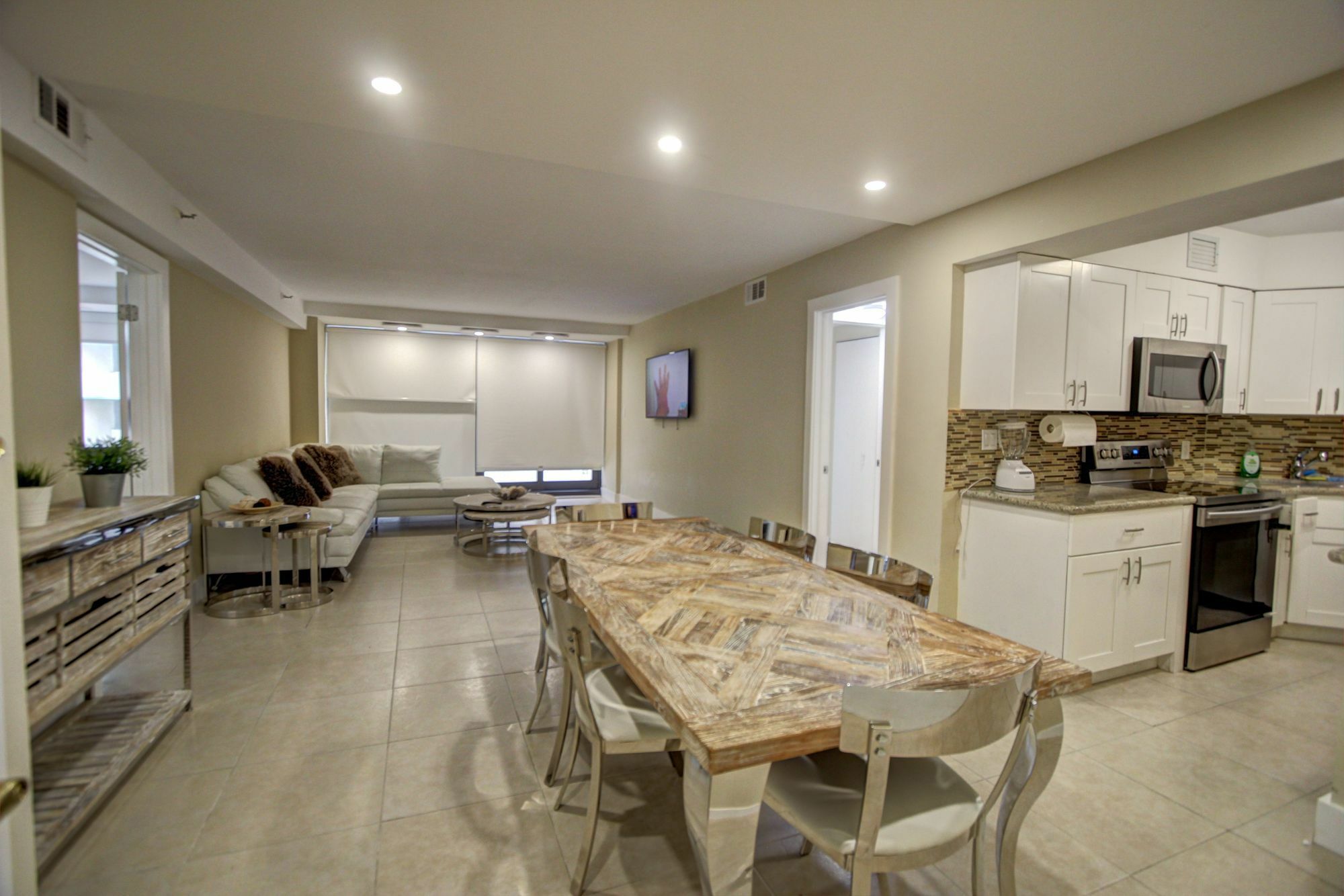 Private Apartments By Vacations On ไมอามีบีช ภายนอก รูปภาพ